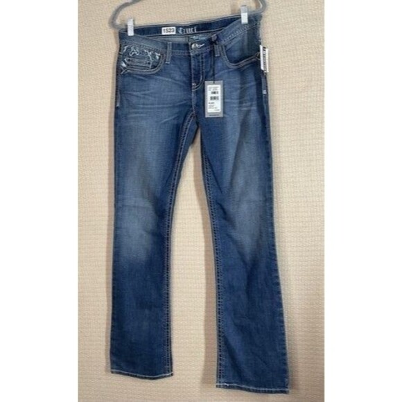 NWT Cruel Girl Blake Low Rise Boot Cut Whiskered Jeans Women Size 9 Long - Picture 1 of 12